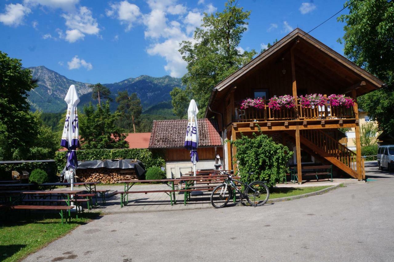 Luise Wehrenfennig & Haus Eva Hotel Bad Goisern Exterior photo